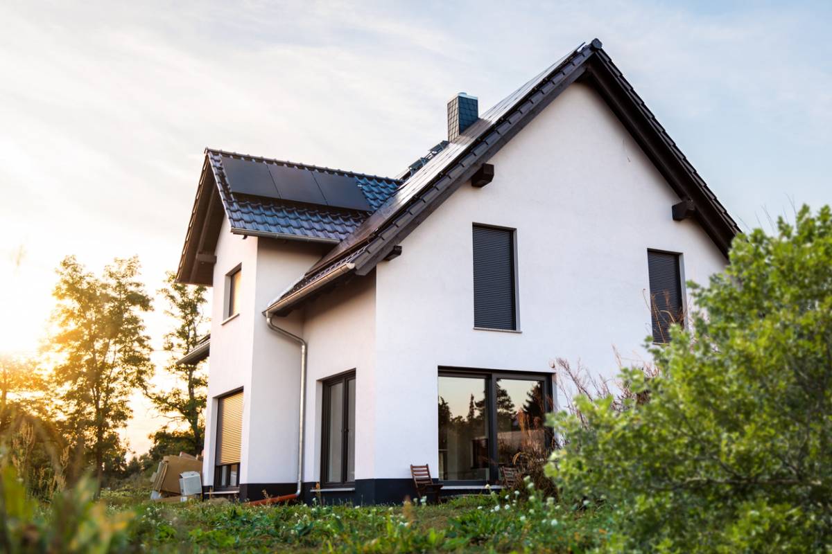 Combien de panneaux solaires pour une maison familiale ?